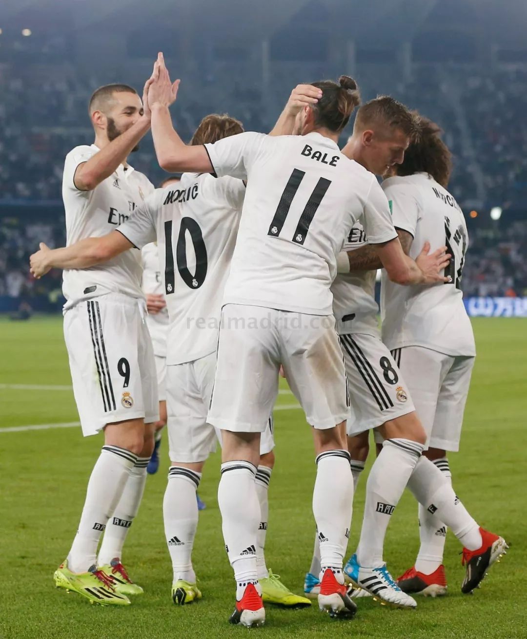 关于皇马鏖战拜仁，博格巴完成帽子戏法的信息