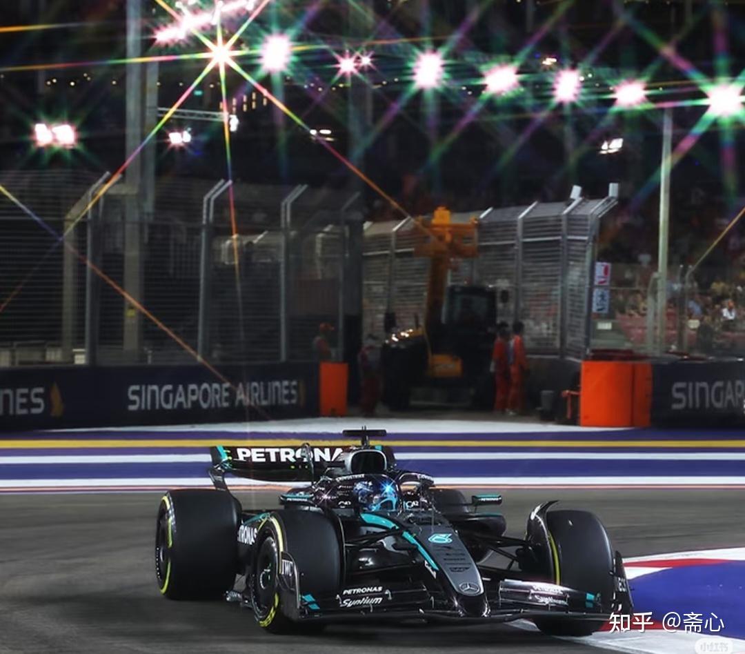 红牛二队逆转迈凯伦,拉塞尔关键制胜 红牛二队逆转迈凯伦,拉塞尔关键制胜