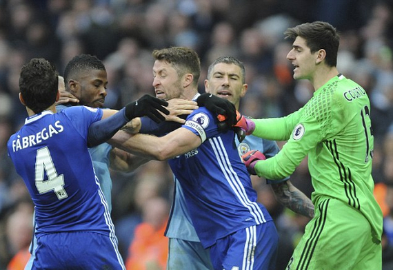 切尔西逆转奥地利,库尔图瓦带队取胜 切尔西逆转奥地利,库尔图瓦带队取胜