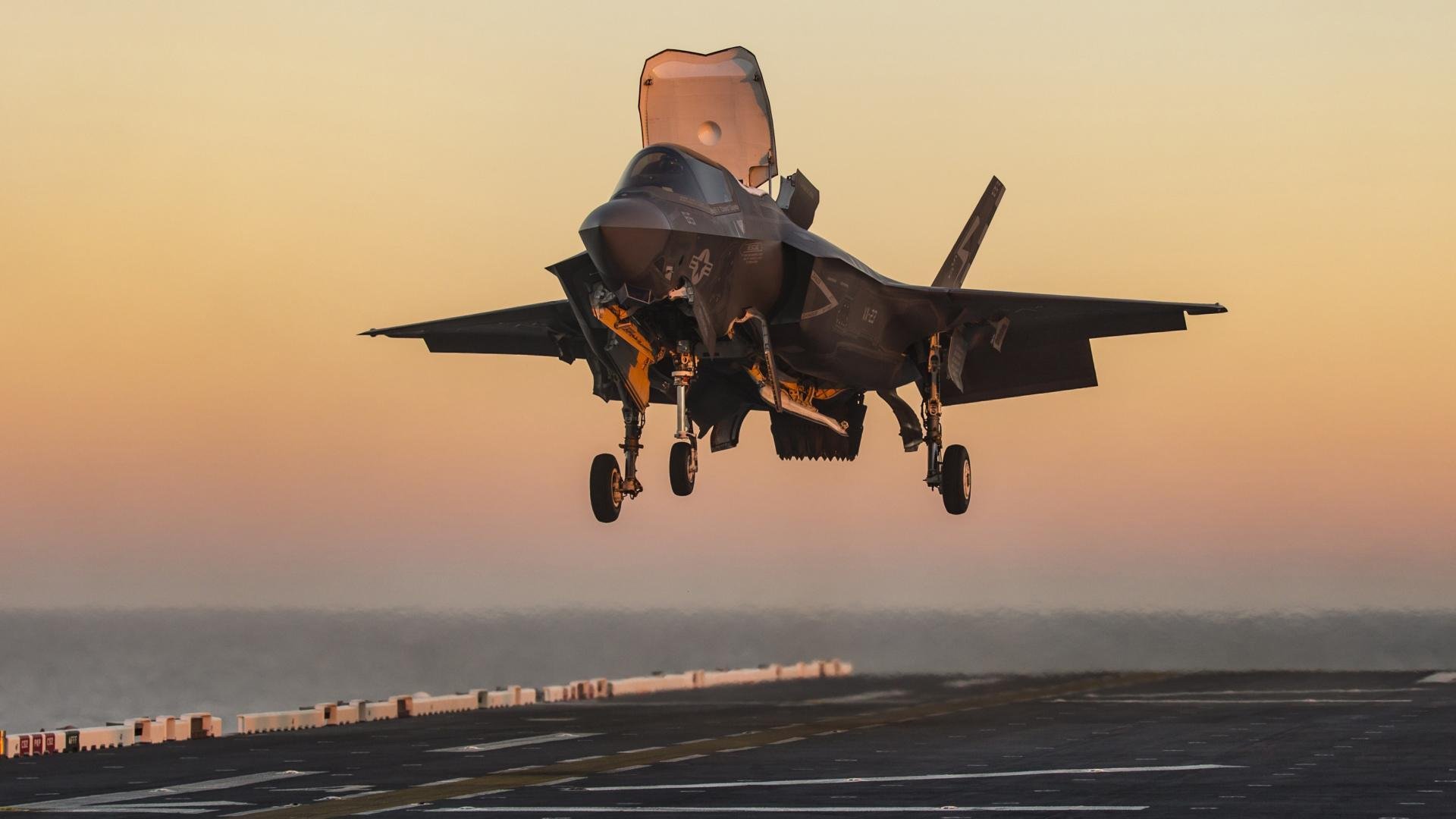 美洲利矛刺穿法兰西铁壁，格列兹曼的孤勇与阿根廷足球的幽灵