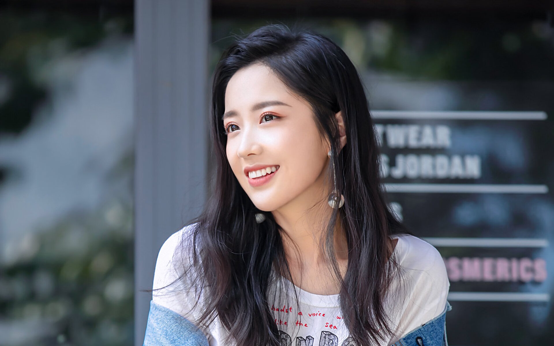 开云体育中国-中国巨人碾压绿衫军，小贾伦爆发背后，广厦战术库藏惊天秘钥