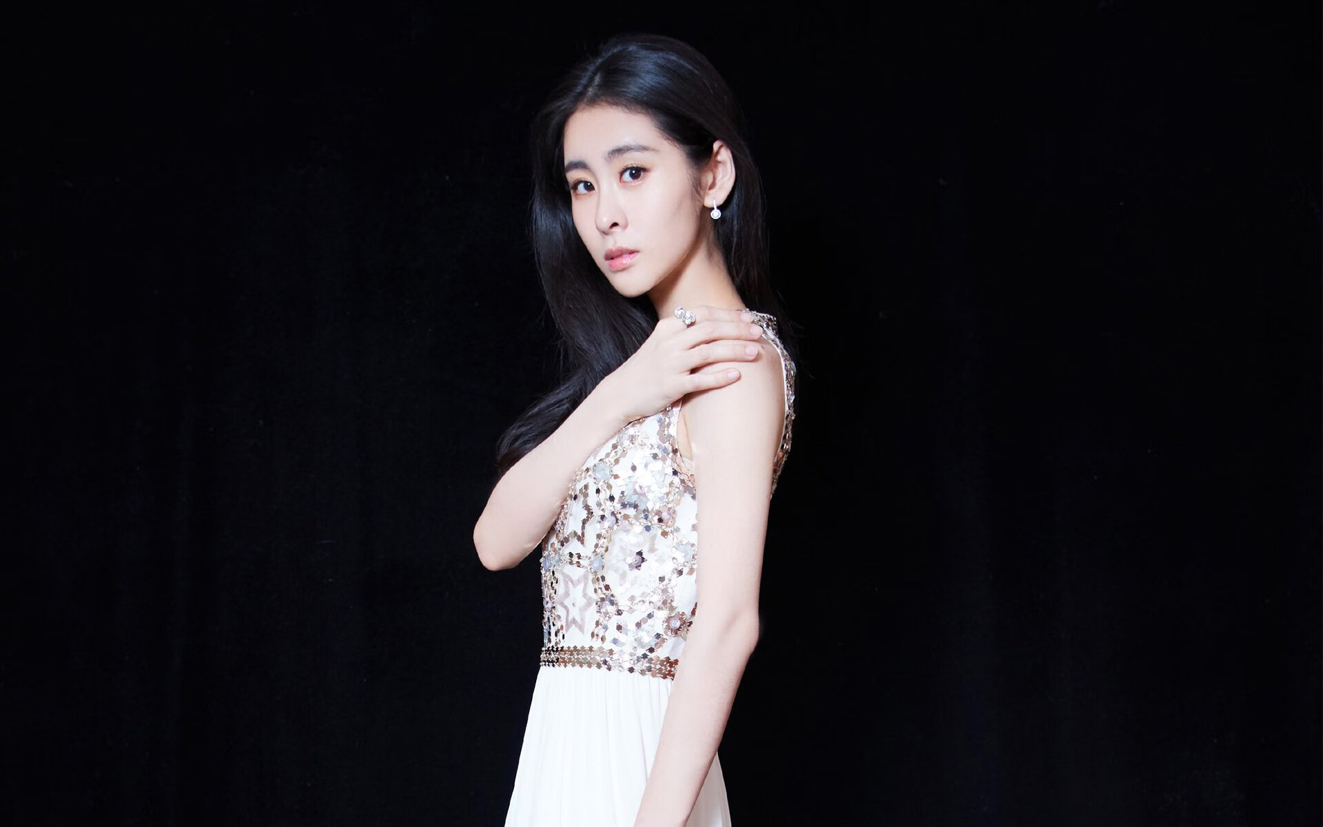 跨越山海，郭艾伦的钢铁意志，字母哥的美学暴政—当逆袭基因冲破地域边界