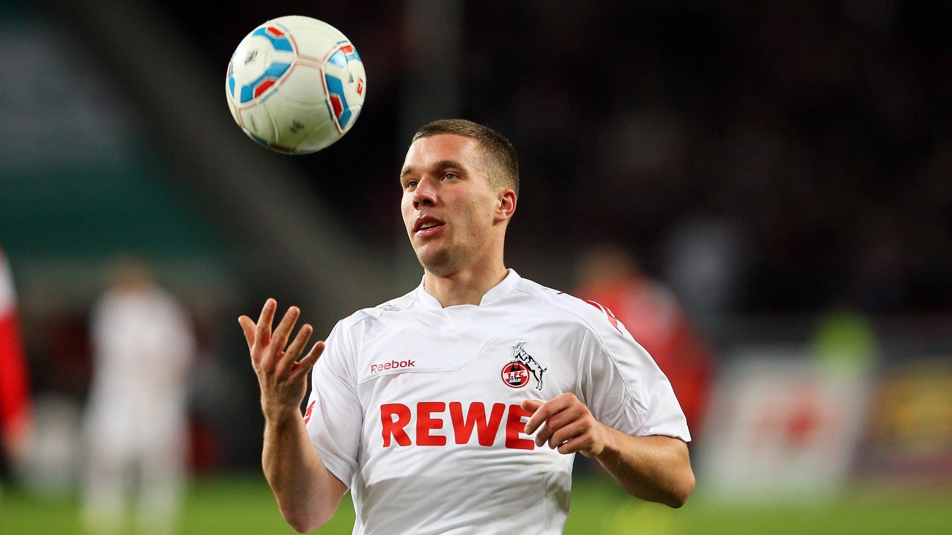 当篮球智慧降临绿茵场，一场提前终结悬念的欧冠半决赛